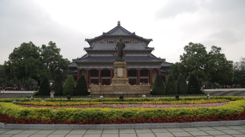 Hanting Hotel Guangzhou Sanyuanli Metro Station Exterior foto
