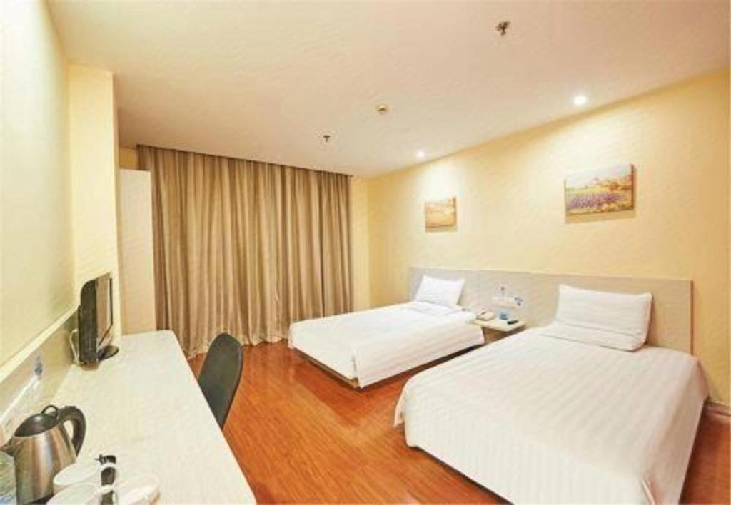Hanting Hotel Guangzhou Sanyuanli Metro Station Exterior foto